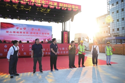 大篷车进铁西03.jpg